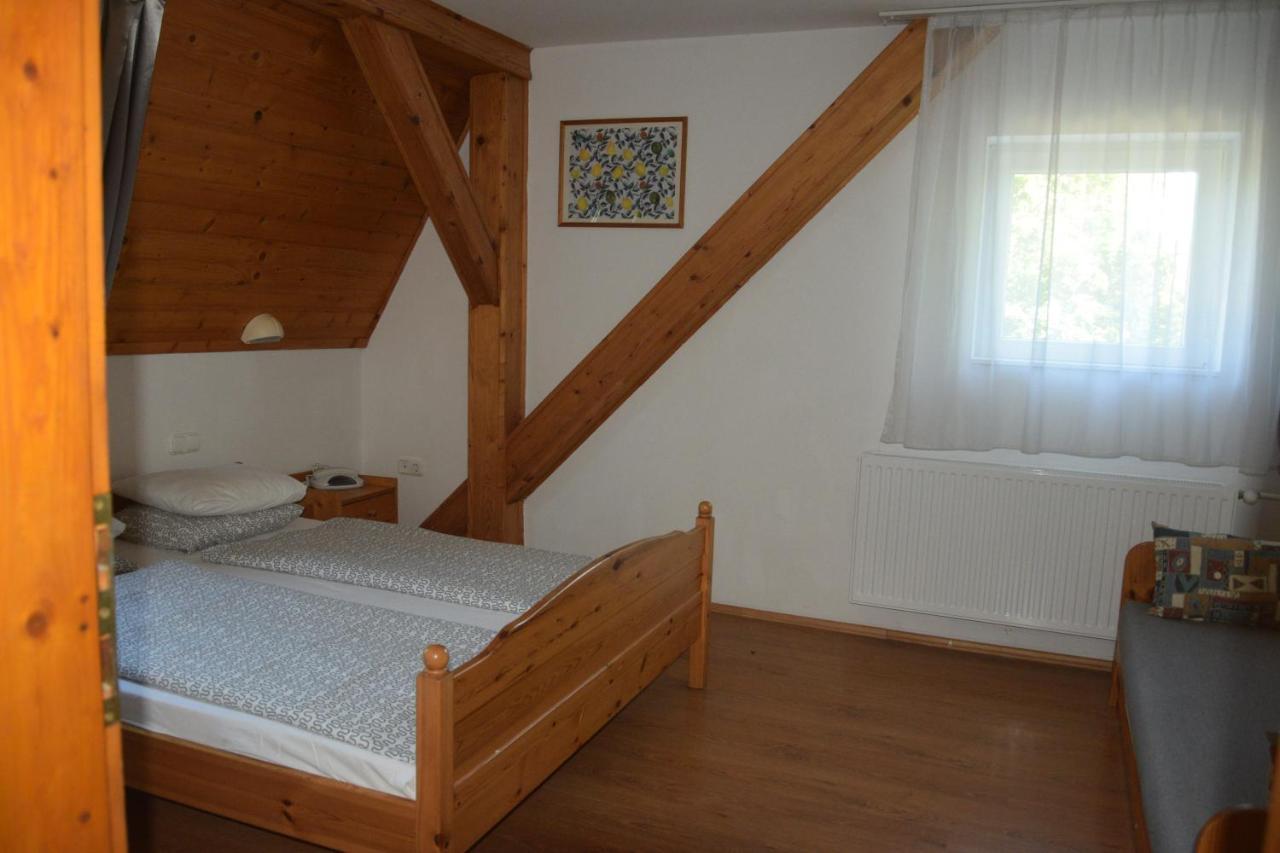 Bed and Breakfast Balf Panzió Sopron Exterior foto